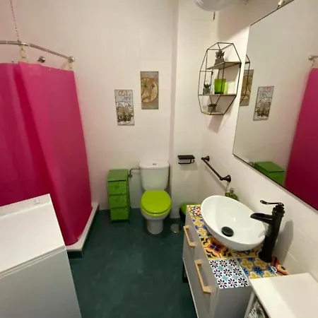 Bright With Pool, Torrecilla