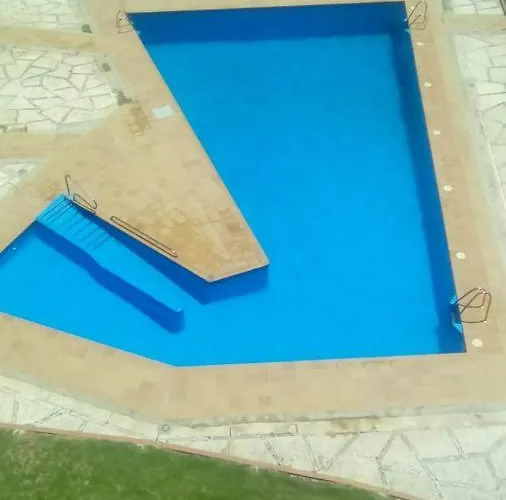 Bright With Pool, Torrecilla 아파트